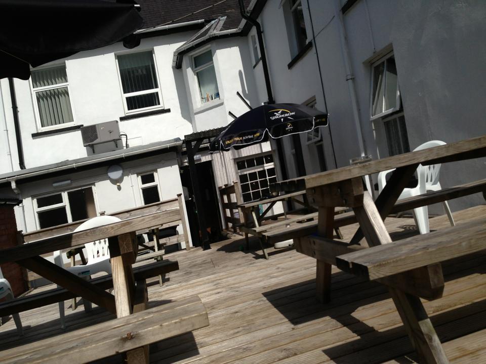 Bed and Breakfast Coach & Horses Tredegar Екстер'єр фото